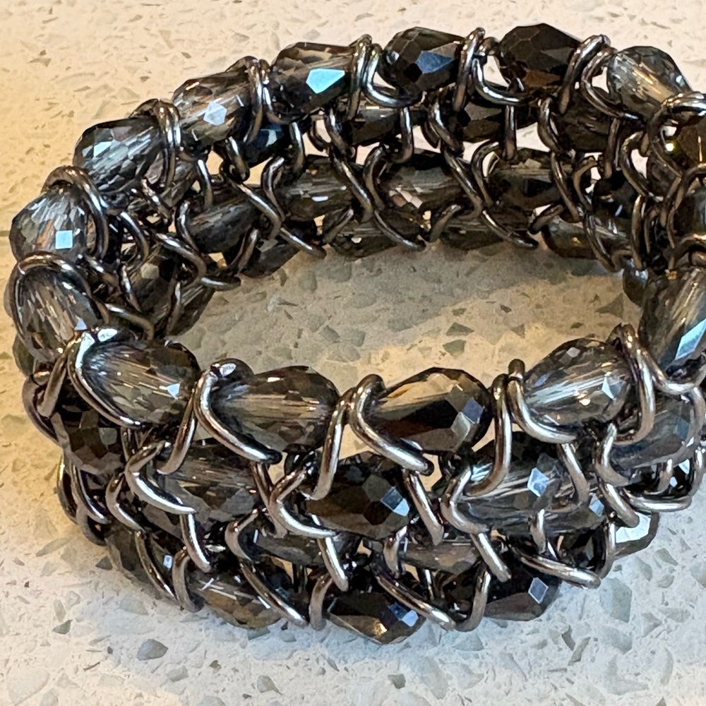 Grey /Black crystal Stretch Bracelet Silver Metal